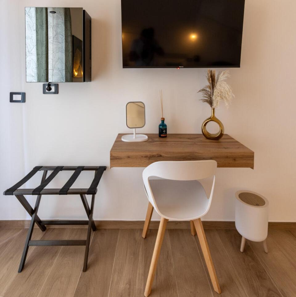 Armony Luxury Suites CTA Exterior foto